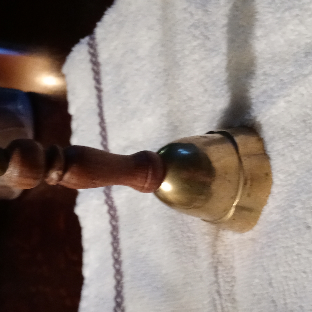 Hand Bell - Picture 4 of 4